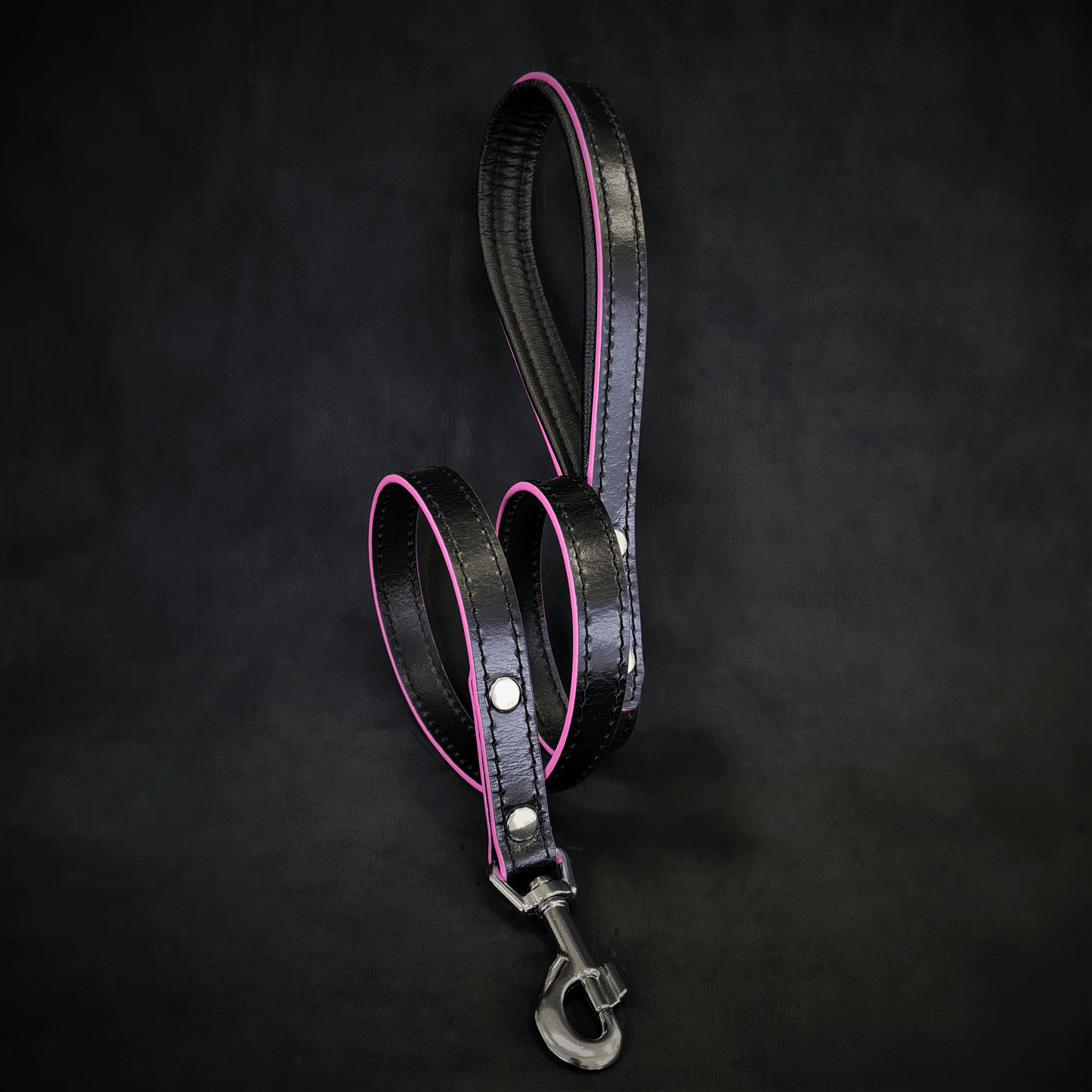 ''Ariel'' leash-1