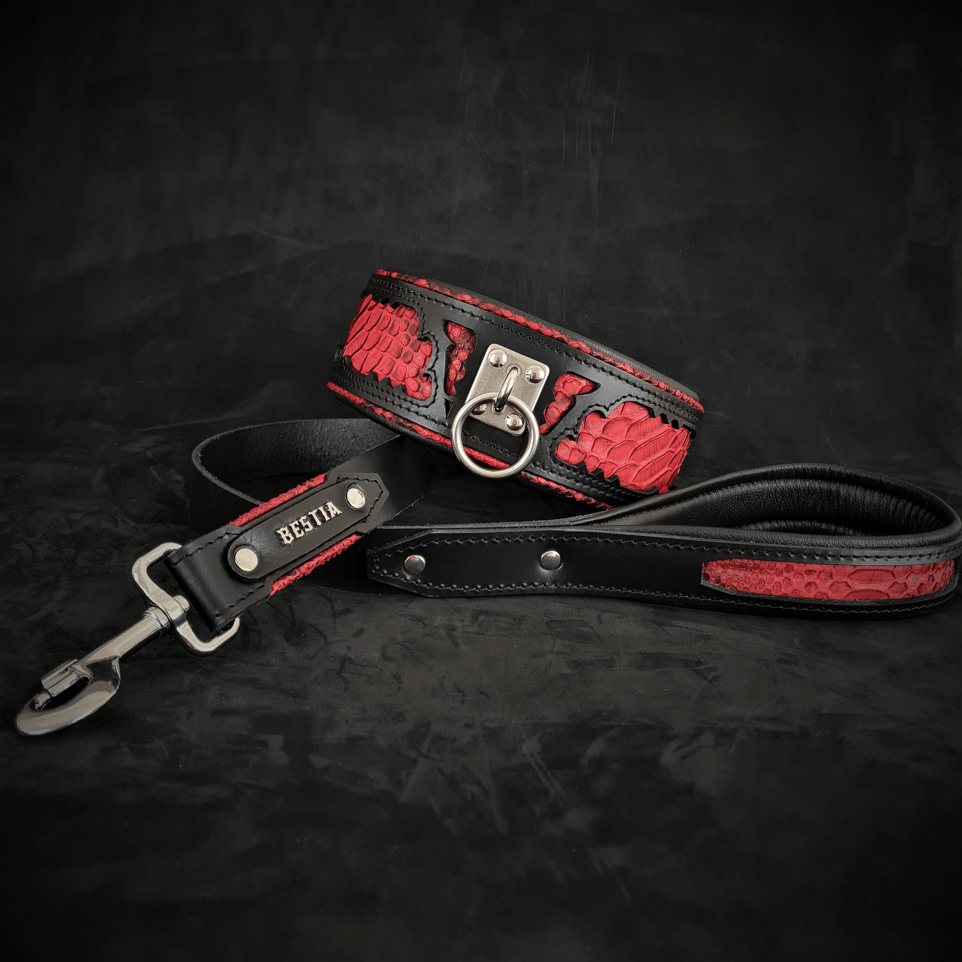 The ''Red Dragon'' leash-1