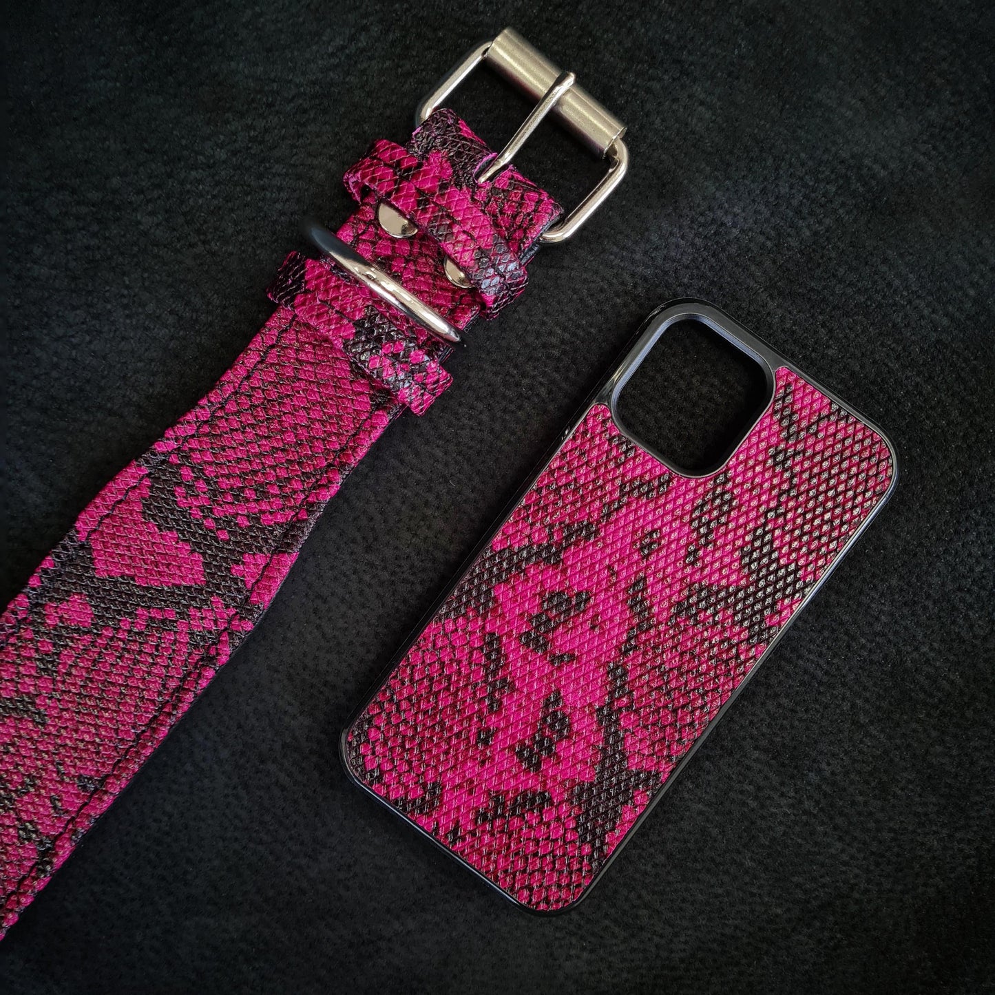 Bestia "Rock Python" Leather Phone Case Pink-1