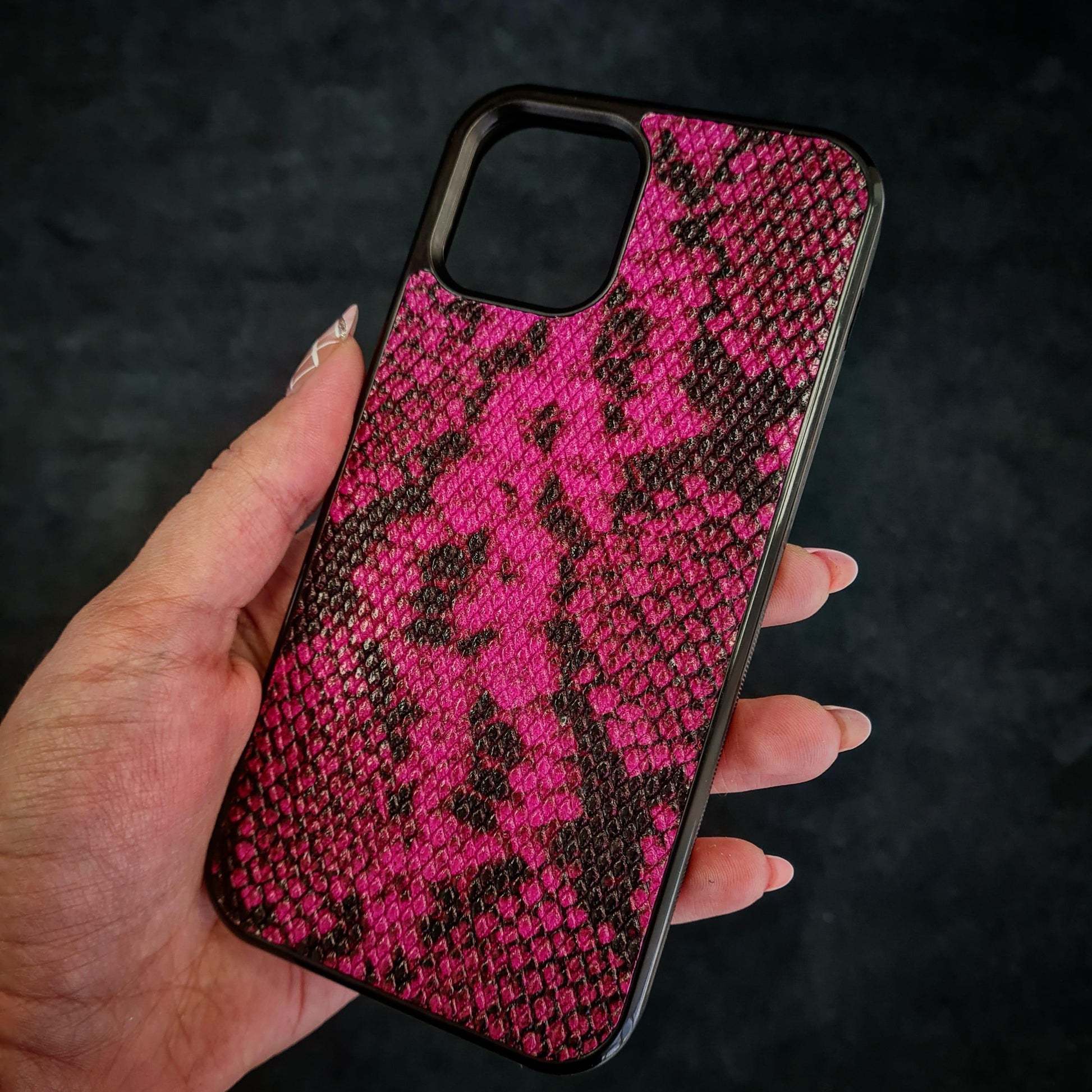 Bestia "Rock Python" Leather Phone Case Pink-0