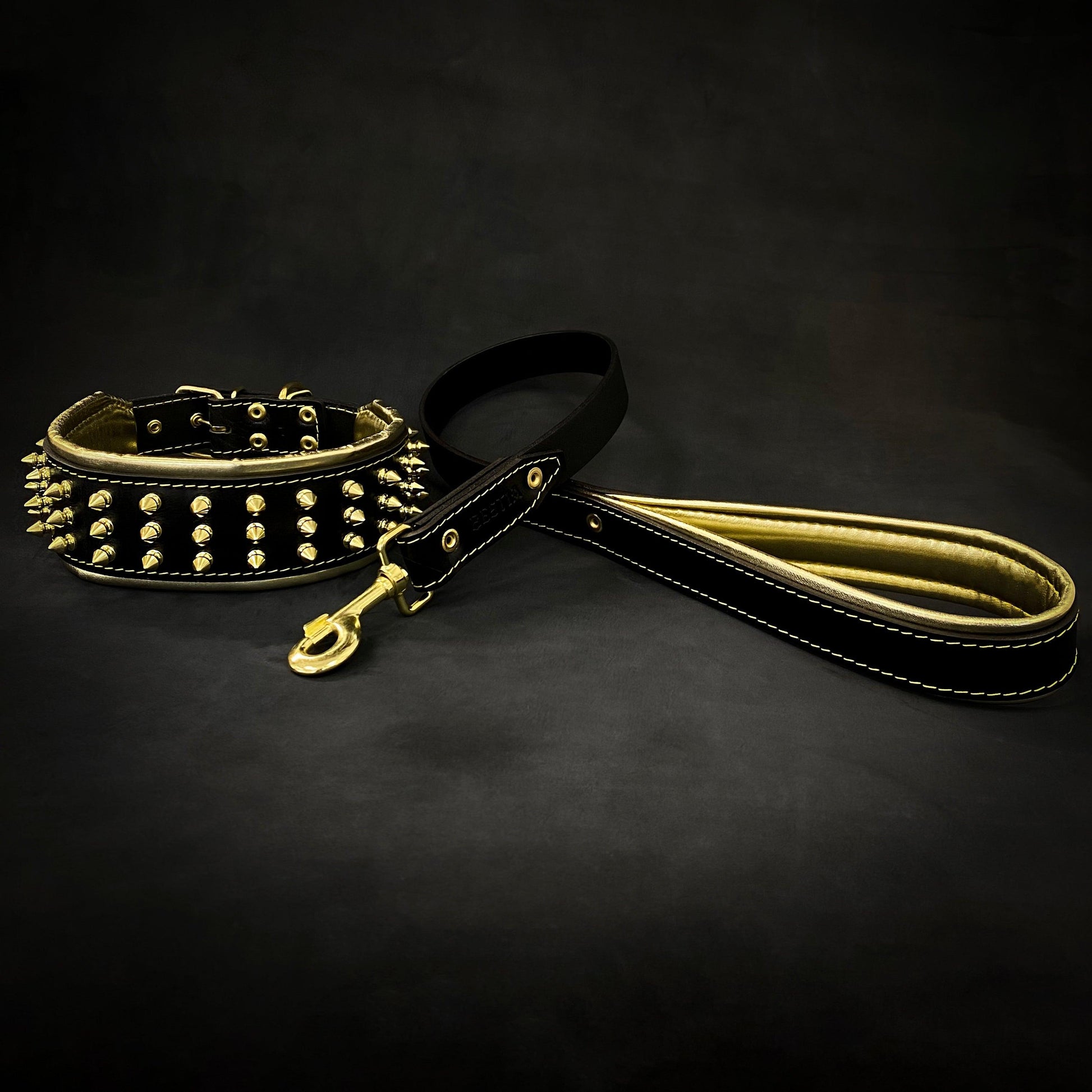 The "Gold Giant" collar-2